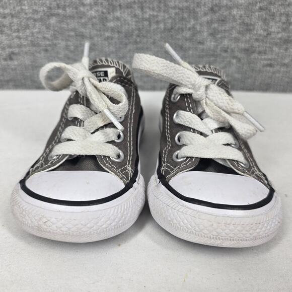 CONVERSE INFANT SNEAKERS – SIZE 5 – GRAY CANVAS RUBBER TOE – CLASSIC CHUCK STYLE - Picture 3 of 12